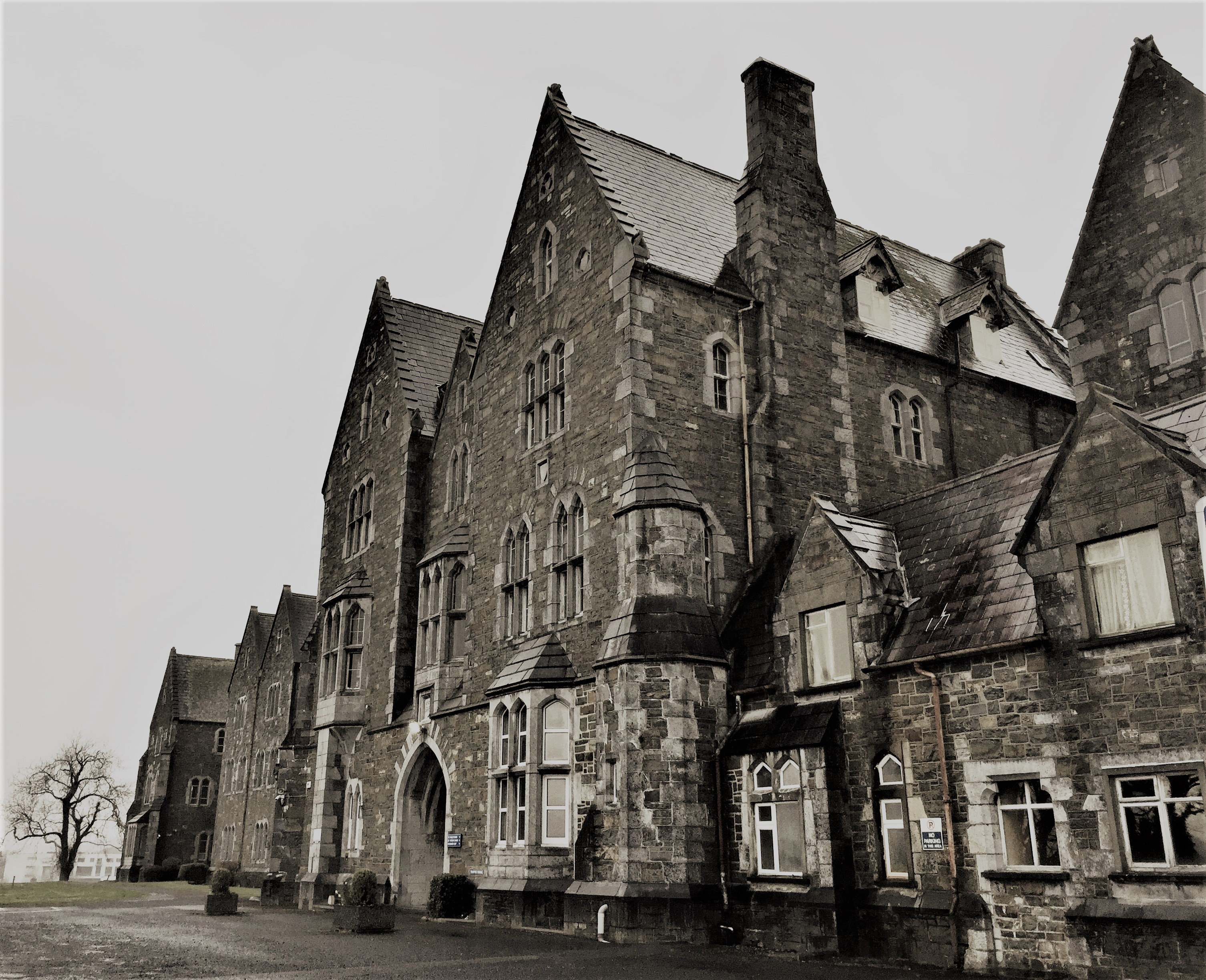 1-Front Entrance St Finan's Hospital