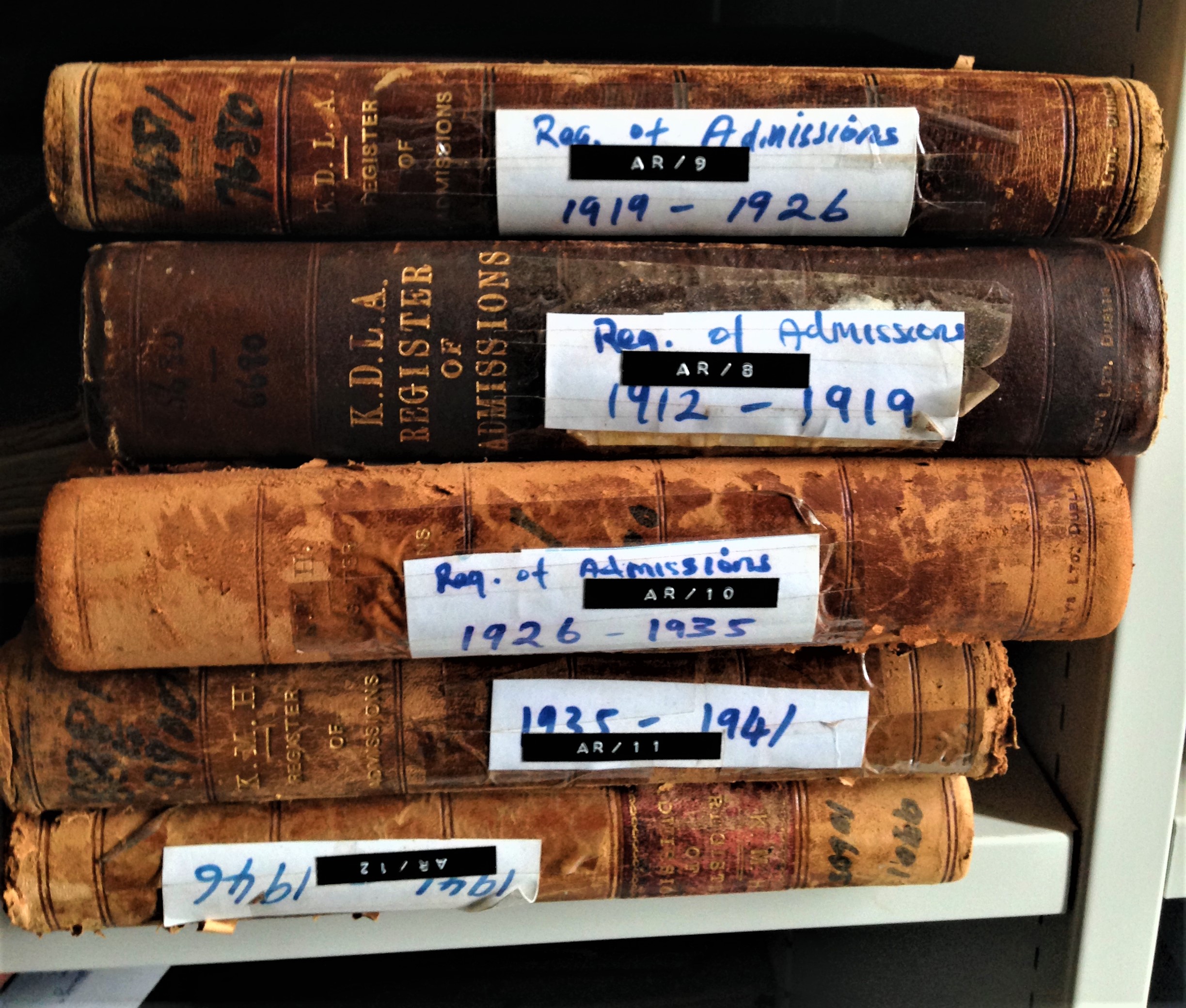 1-Admission Books 1900 KDLA